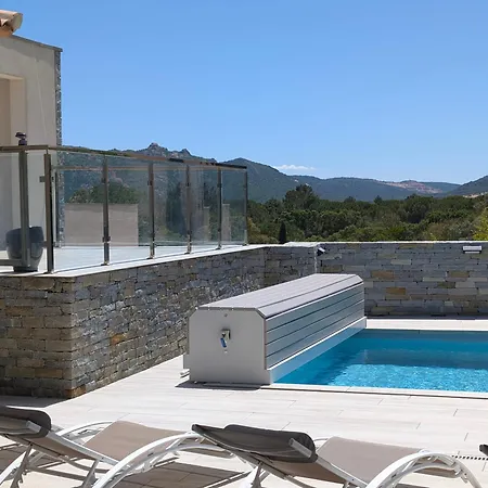 Luxueuse Avec Piscine Privee Chauffee فيلة