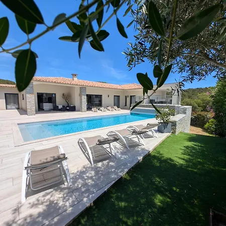 Villa Luxueuse Avec Piscine Privee Chauffee Porto-Vecchio (Corsica)