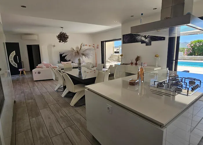 Luxueuse Avec Piscine Privee Chauffee Villa